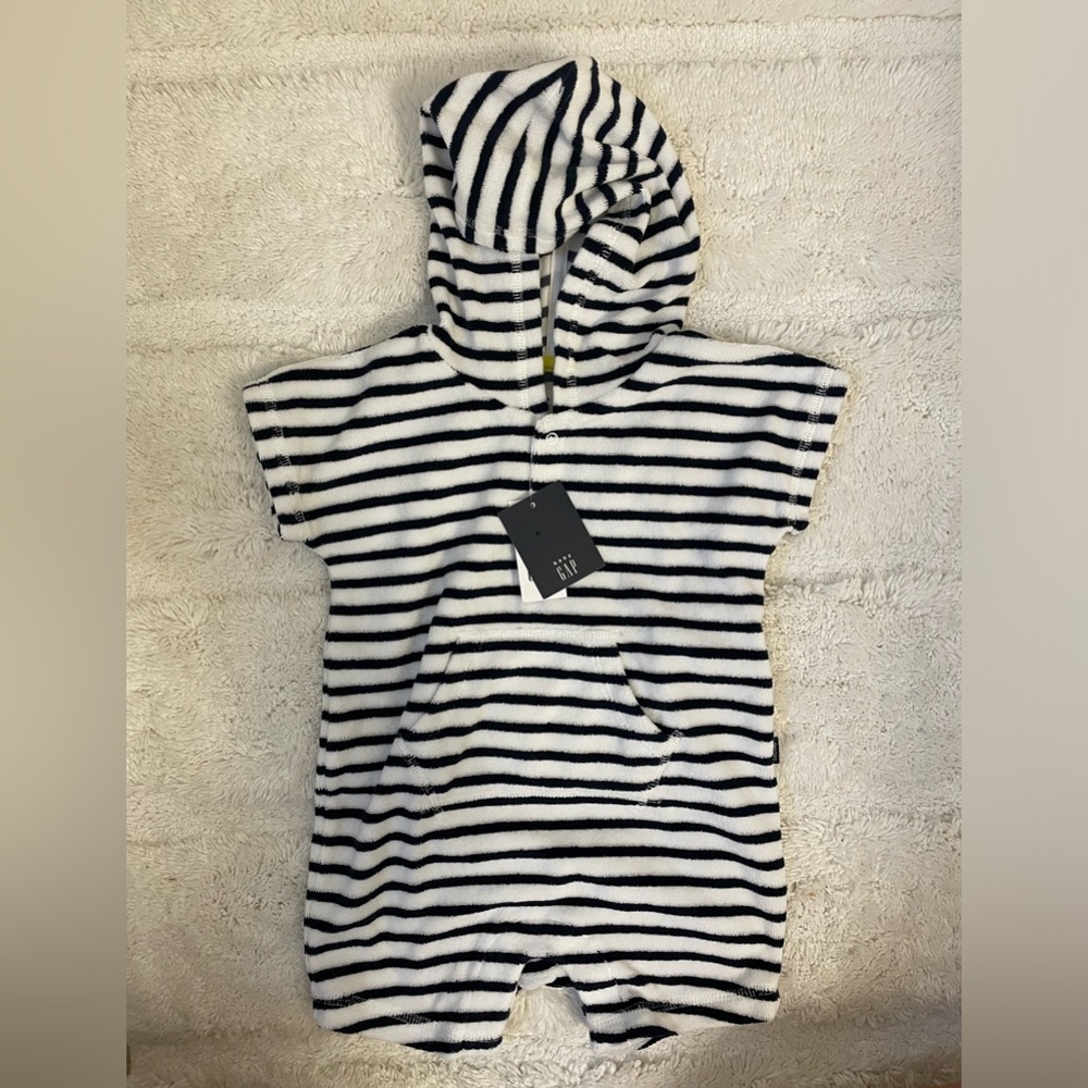 NWT Baby Gap Terry Swim Romper (6-12 Months)